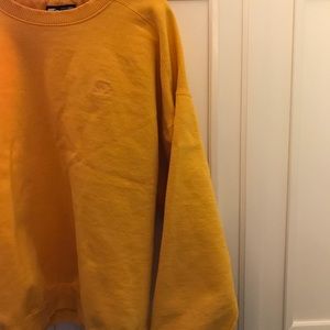 Starter yellow crewneck